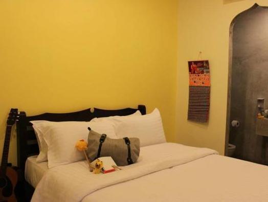 Tid Tarad Hostel HHQ Exterior photo